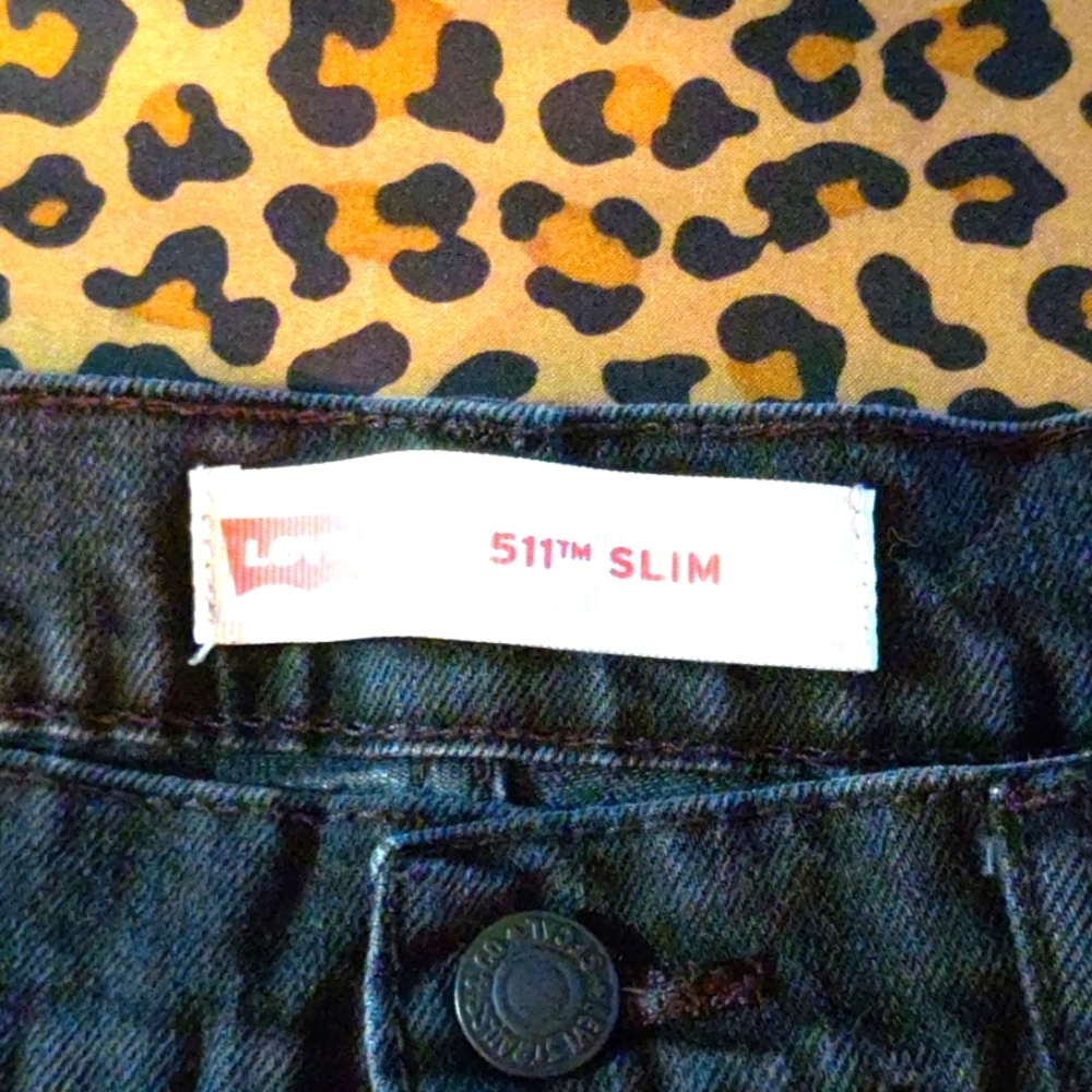 Black Jeans.